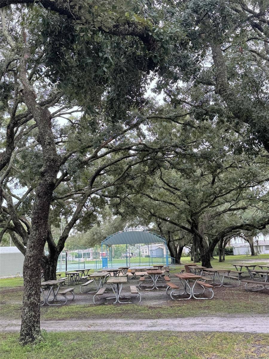 12 SADDLEBAG TRAIL N, Lake Wales, FL 33898 12 SADDLEBAG TRAIL N, Lake Wales, FL 33898