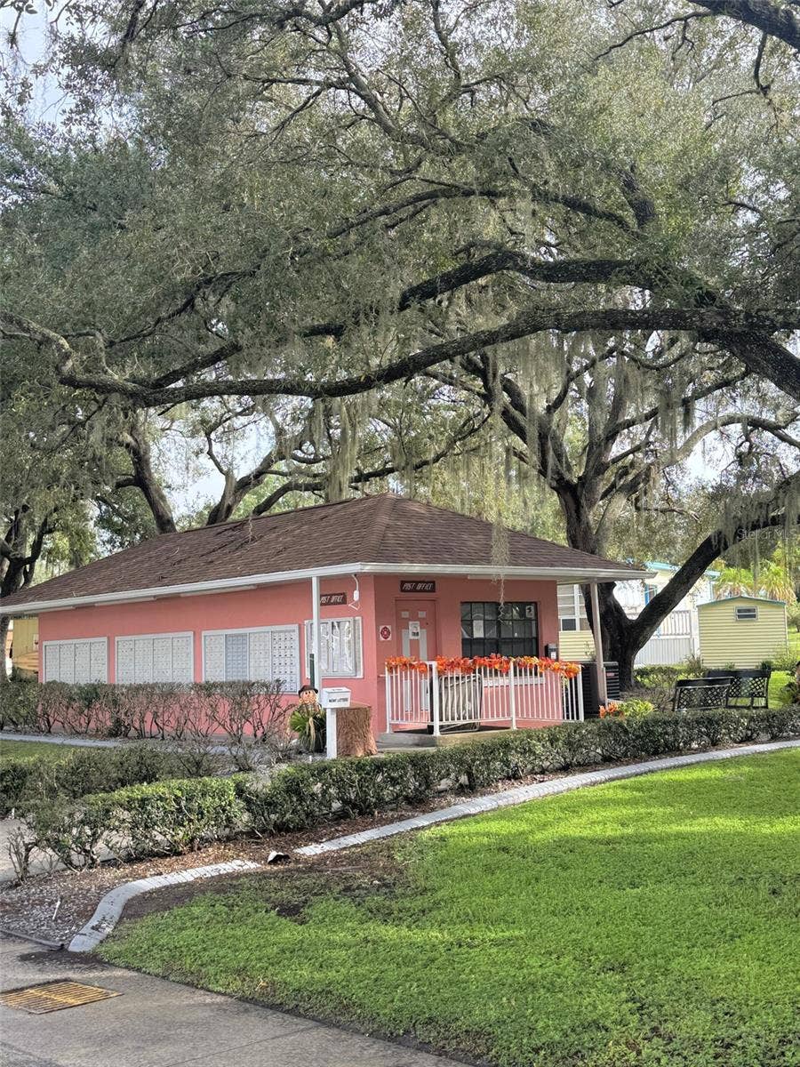 12 SADDLEBAG TRAIL N, Lake Wales, FL 33898 12 SADDLEBAG TRAIL N, Lake Wales, FL 33898