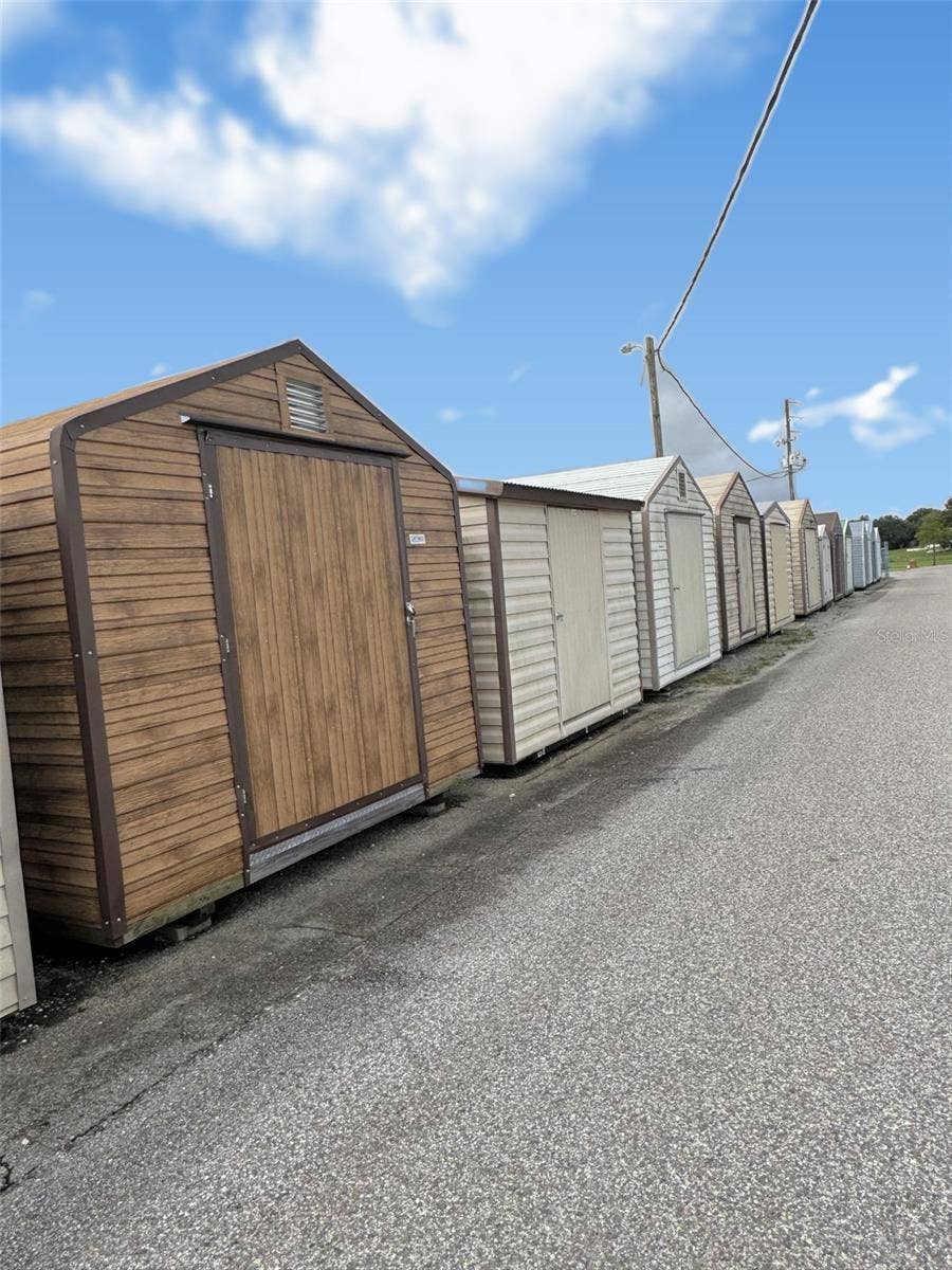 12 SADDLEBAG TRAIL N, Lake Wales, FL 33898 SECURED STORAGE AREA
