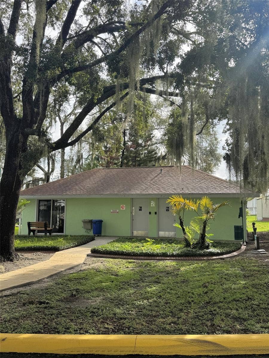 12 SADDLEBAG TRAIL N, Lake Wales, FL 33898 12 SADDLEBAG TRAIL N, Lake Wales, FL 33898