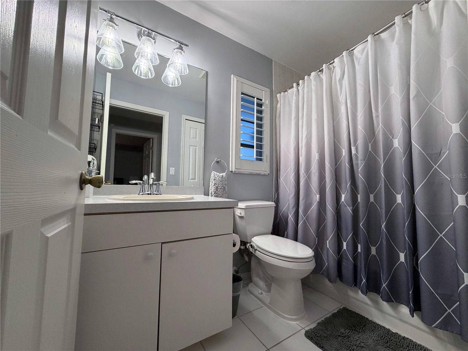 1943 SE 8TH PLACE, Cape Coral, FL 33990 1943 SE 8TH PLACE, Cape Coral, FL 33990