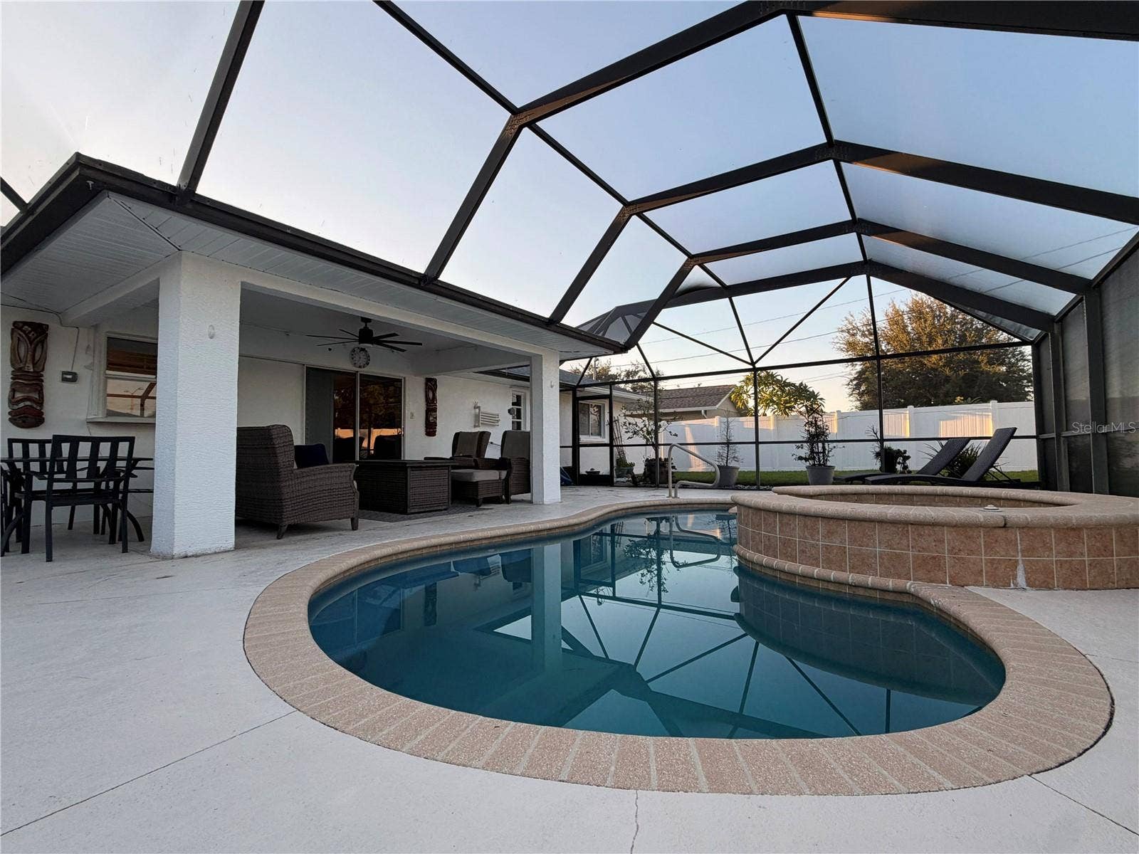 1943 SE 8TH PLACE, Cape Coral, FL 33990 1943 SE 8TH PLACE, Cape Coral, FL 33990
