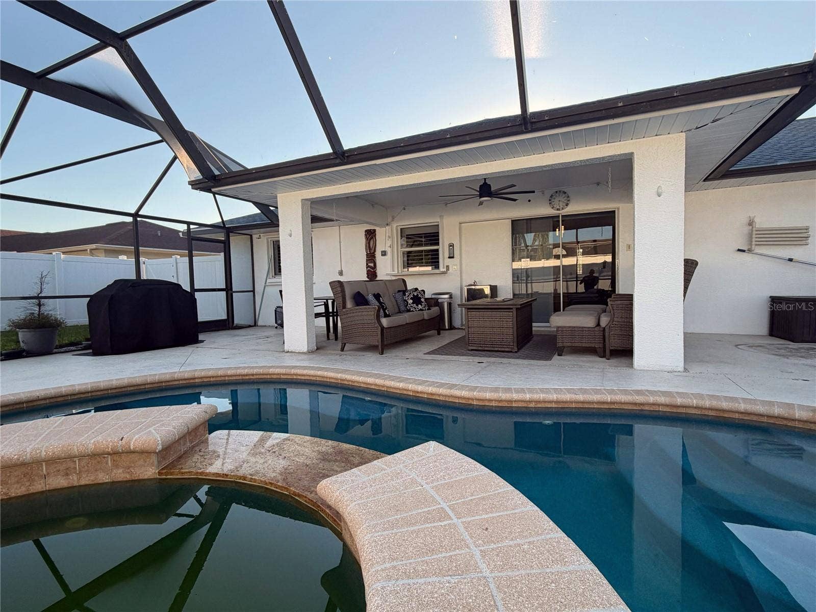 1943 SE 8TH PLACE, Cape Coral, FL 33990 1943 SE 8TH PLACE, Cape Coral, FL 33990