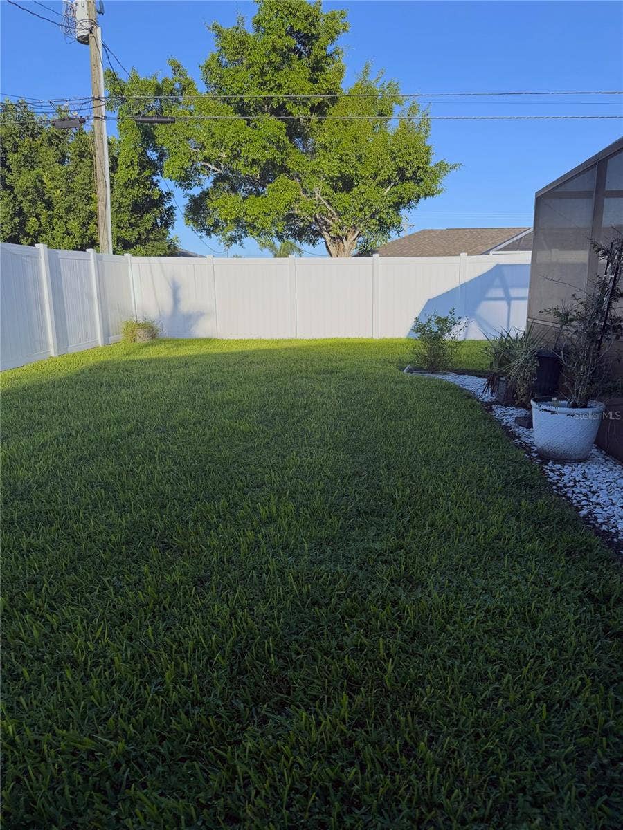 1943 SE 8TH PLACE, Cape Coral, FL 33990 1943 SE 8TH PLACE, Cape Coral, FL 33990