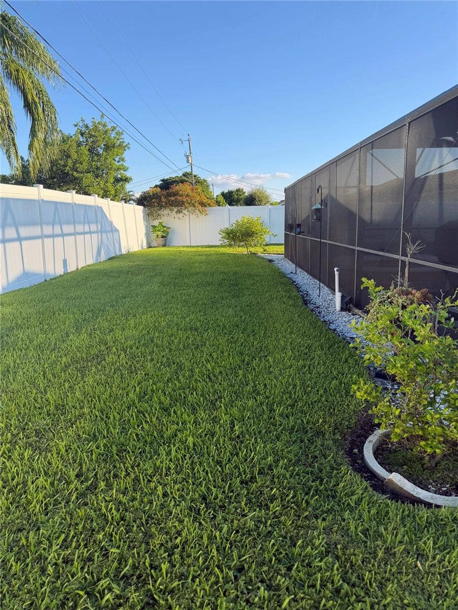 1943 SE 8TH PLACE, Cape Coral, FL 33990 1943 SE 8TH PLACE, Cape Coral, FL 33990