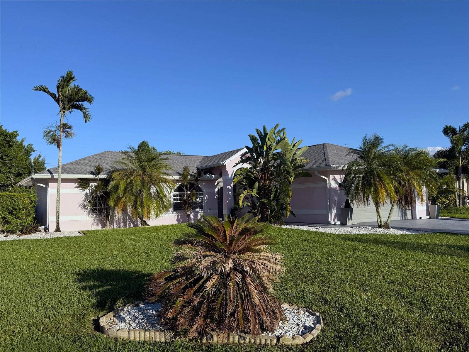 1943 SE 8TH PLACE, Cape Coral, FL 33990 1943 SE 8TH PLACE, Cape Coral, FL 33990