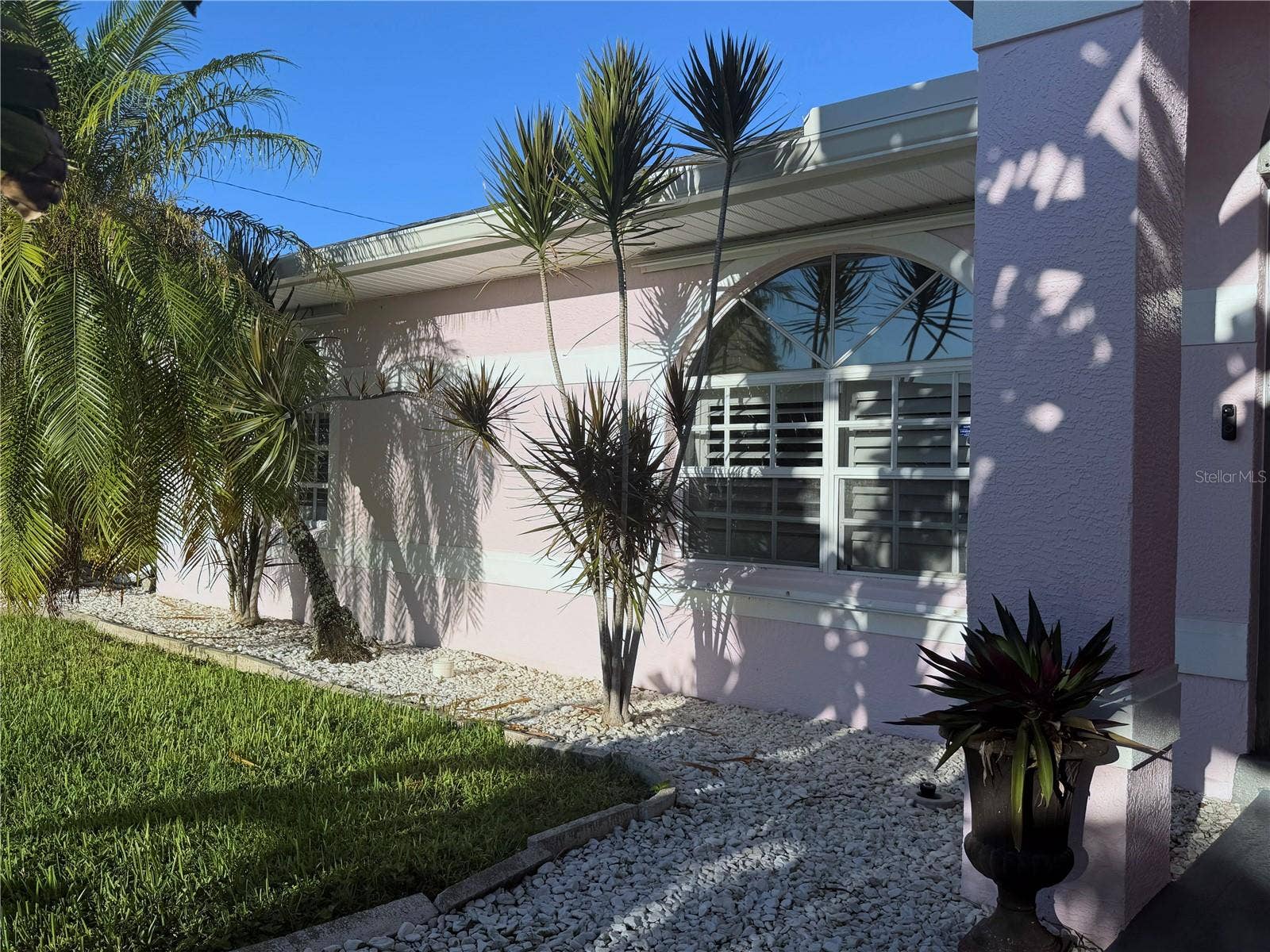 1943 SE 8TH PLACE, Cape Coral, FL 33990 1943 SE 8TH PLACE, Cape Coral, FL 33990