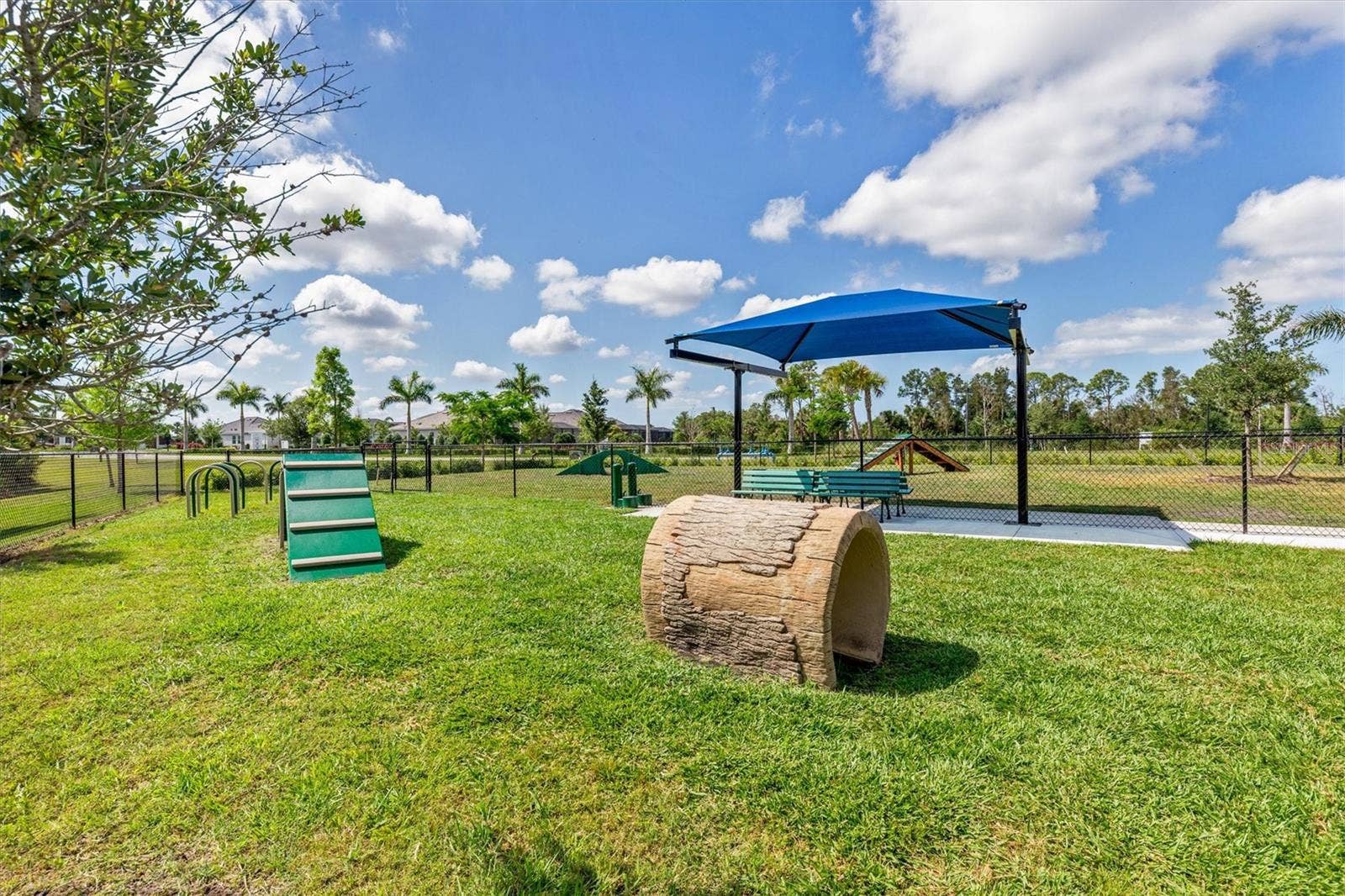 17700 BORACAY COURT, #202, Venice, FL 34293