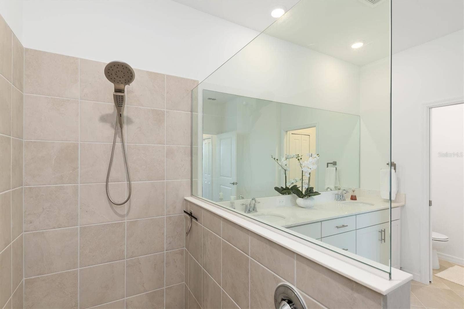 17700 BORACAY COURT, #202, Venice, FL 34293