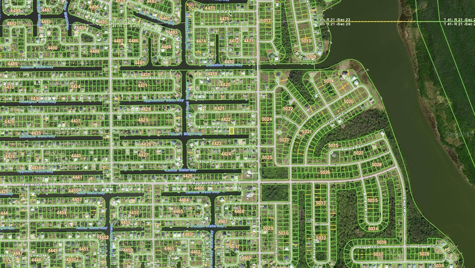 15762 APPLEWHITE CIRCLE, Port Charlotte, FL 33981 15762 APPLEWHITE CIRCLE, Port Charlotte, FL 33981