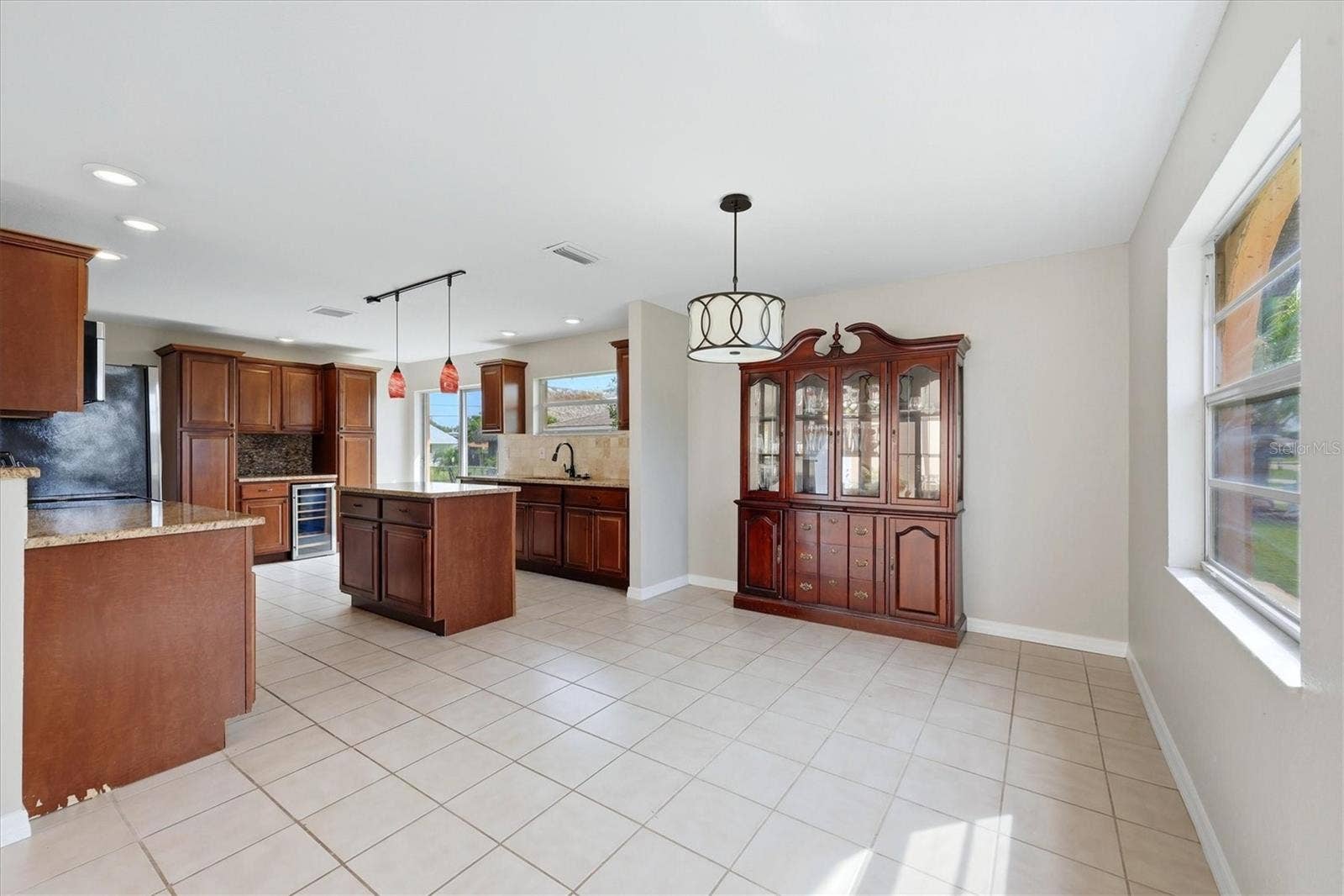 1484 OVERBROOK ROAD, Englewood, FL 34223 1484 OVERBROOK ROAD, Englewood, FL 34223
