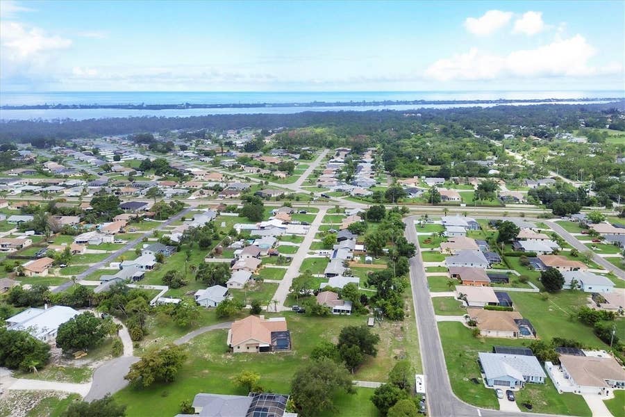 Property photo for 660 GILLESPIE STREET, Englewood, FL