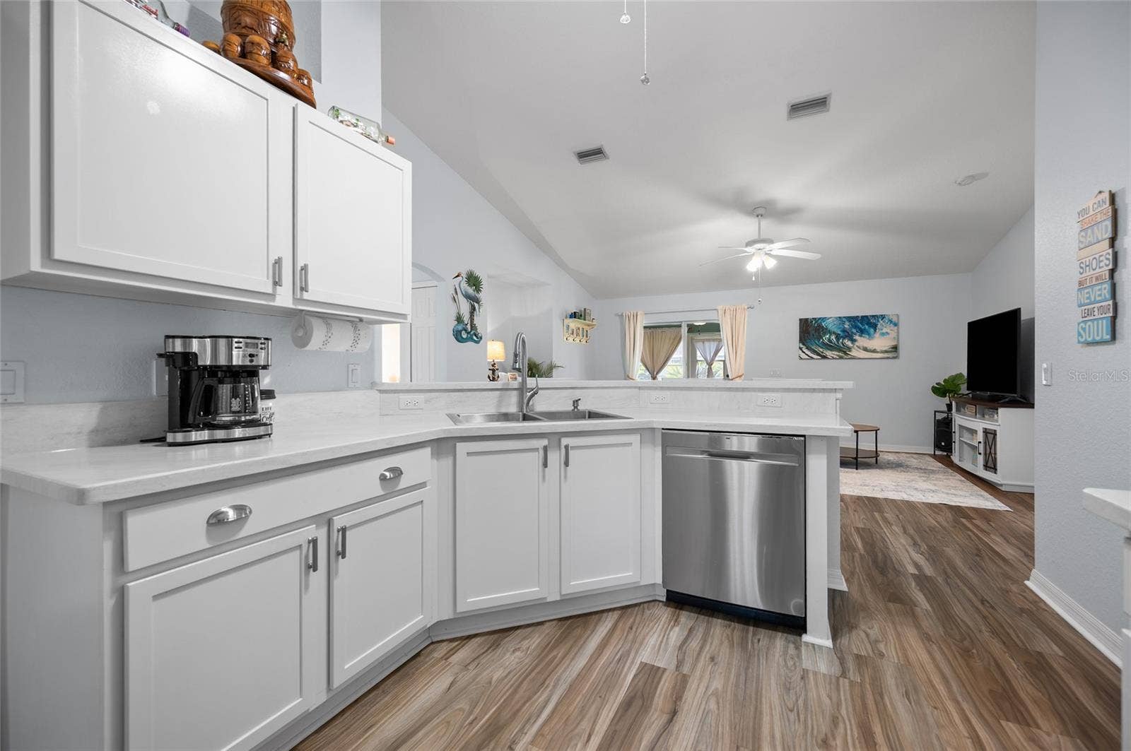 6279 COLISEUM BOULEVARD, Port Charlotte, FL 33981 6279 COLISEUM BOULEVARD, Port Charlotte, FL 33981
