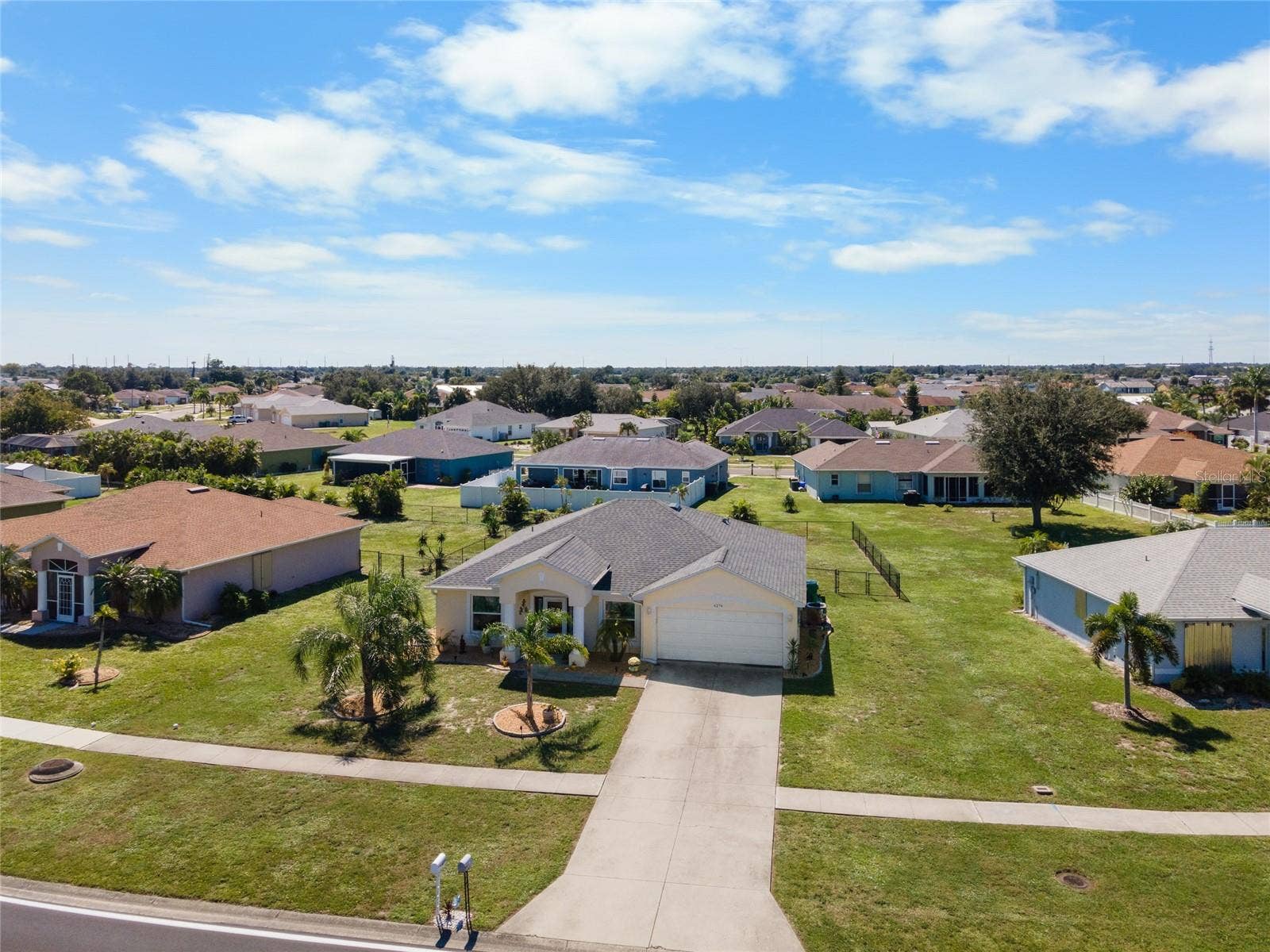 6279 COLISEUM BOULEVARD, Port Charlotte, FL 33981 6279 COLISEUM BOULEVARD, Port Charlotte, FL 33981
