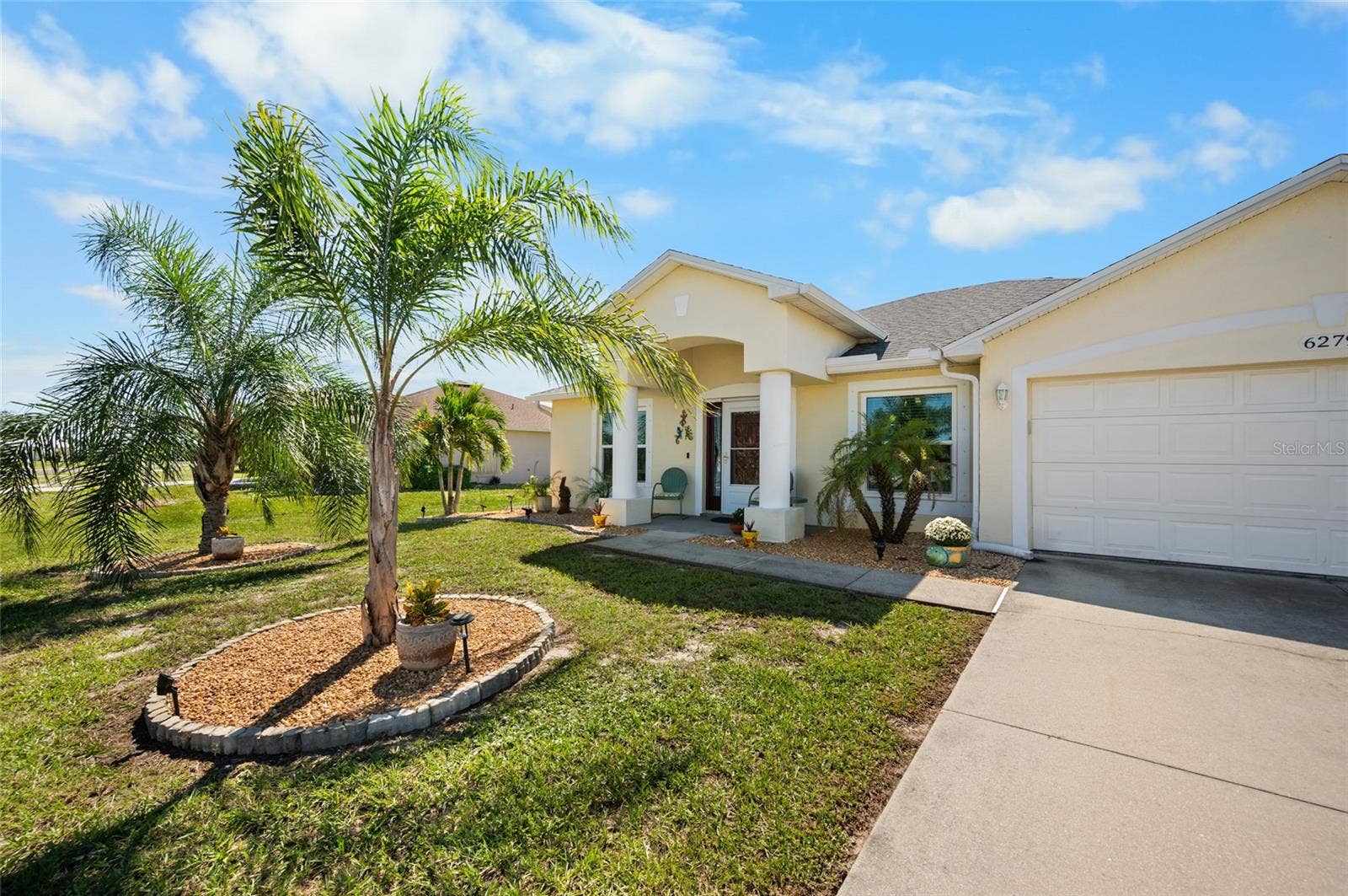 6279 COLISEUM BOULEVARD, Port Charlotte, FL 33981 6279 COLISEUM BOULEVARD, Port Charlotte, FL 33981