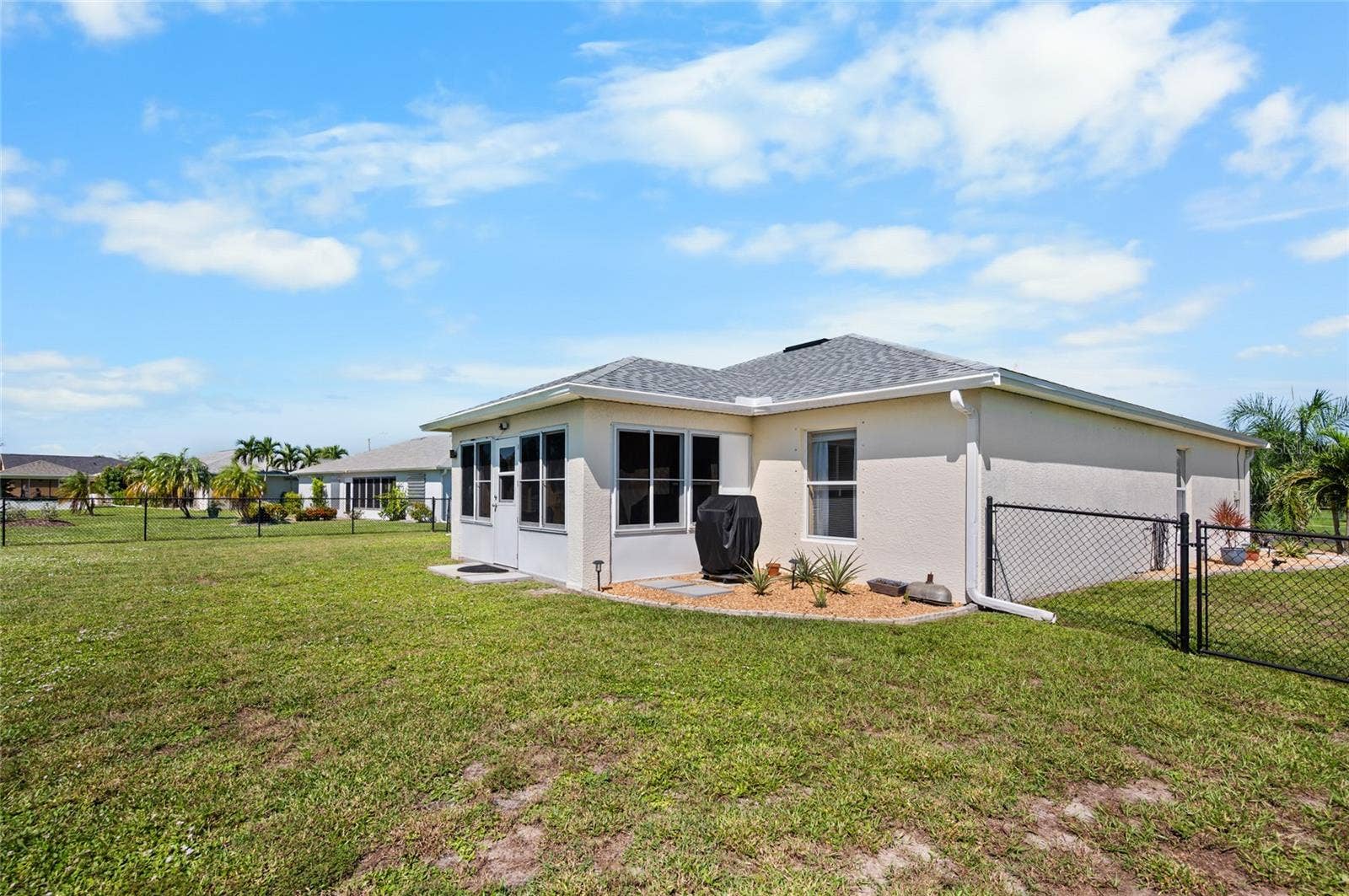 6279 COLISEUM BOULEVARD, Port Charlotte, FL 33981 6279 COLISEUM BOULEVARD, Port Charlotte, FL 33981