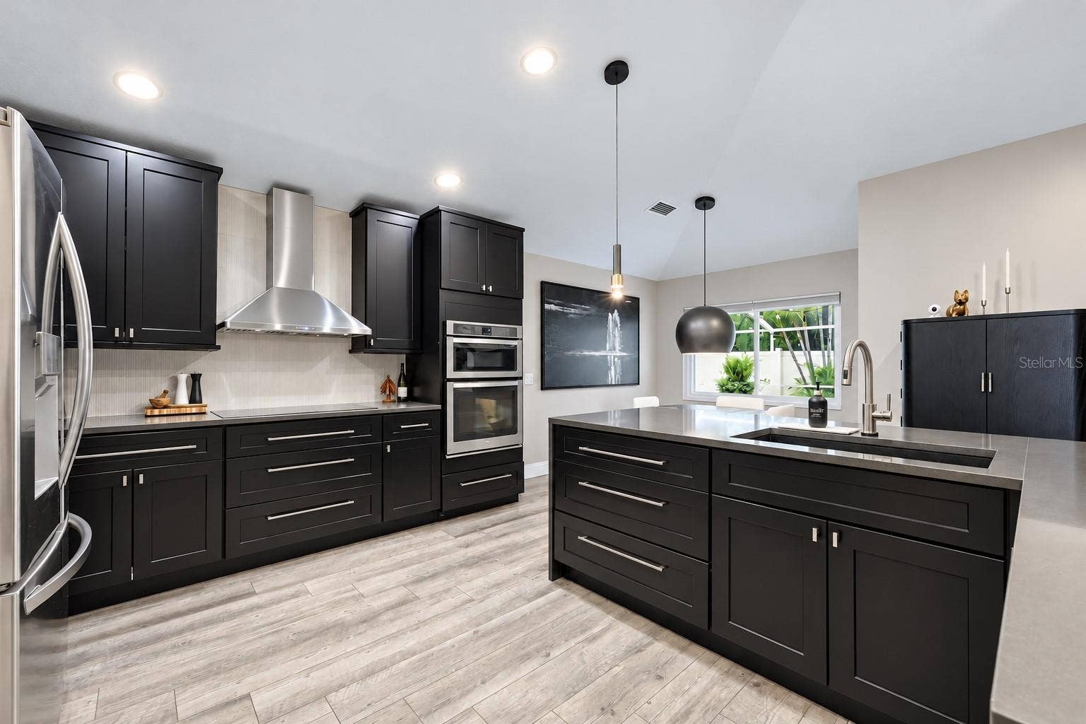 4321 74TH AVENUE E, Sarasota, FL 34243 4321 74TH AVENUE E, Sarasota, FL 34243