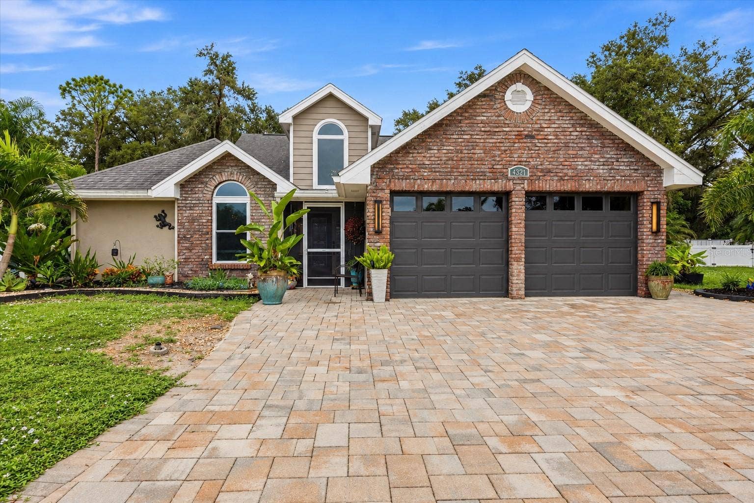 4321 74TH AVENUE E, Sarasota, FL 34243 4321 74TH AVENUE E, Sarasota, FL 34243