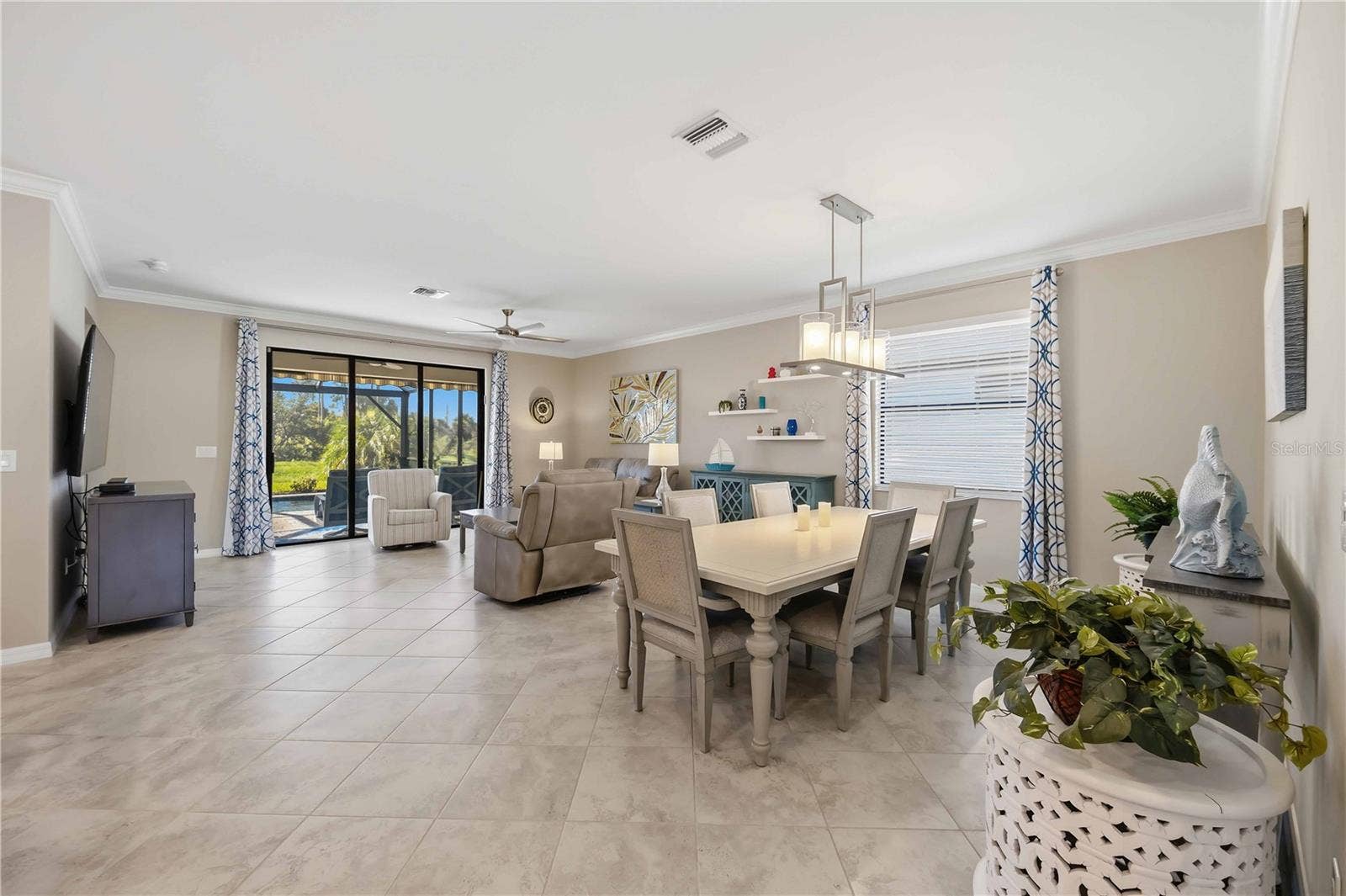 15945 HONEY SUCKLE STREET, Port Charlotte, FL 33953 Plenty of room to entertain
