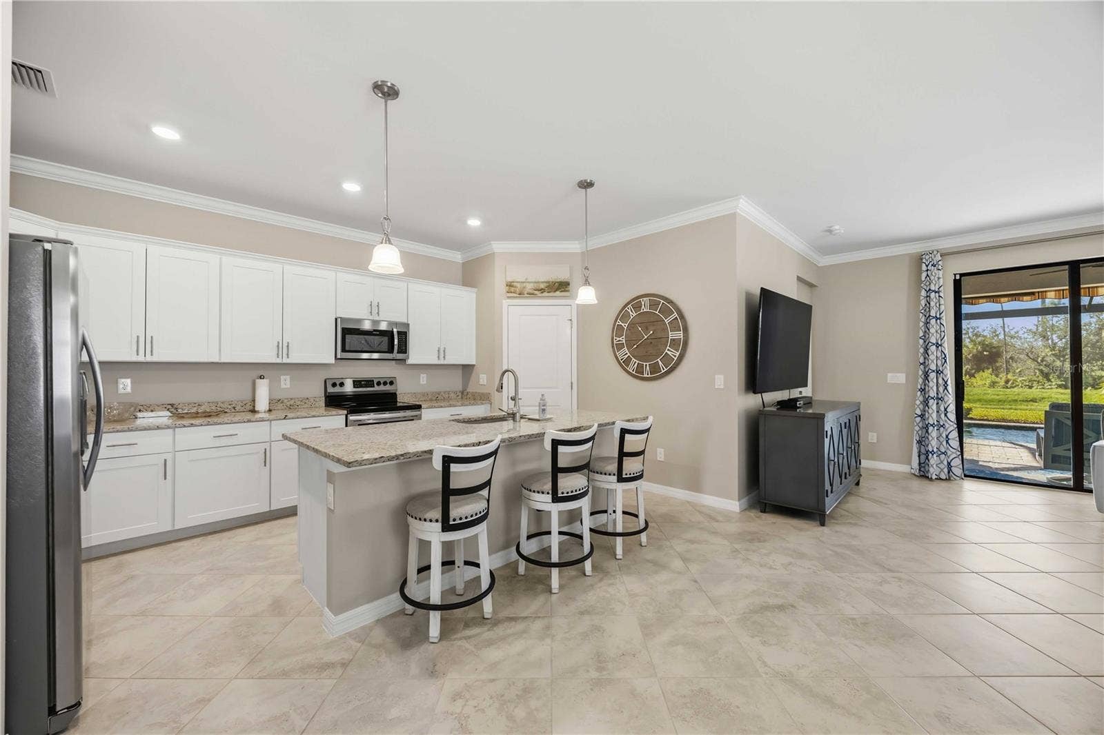 15945 HONEY SUCKLE STREET, Port Charlotte, FL 33953 Pendant lighting