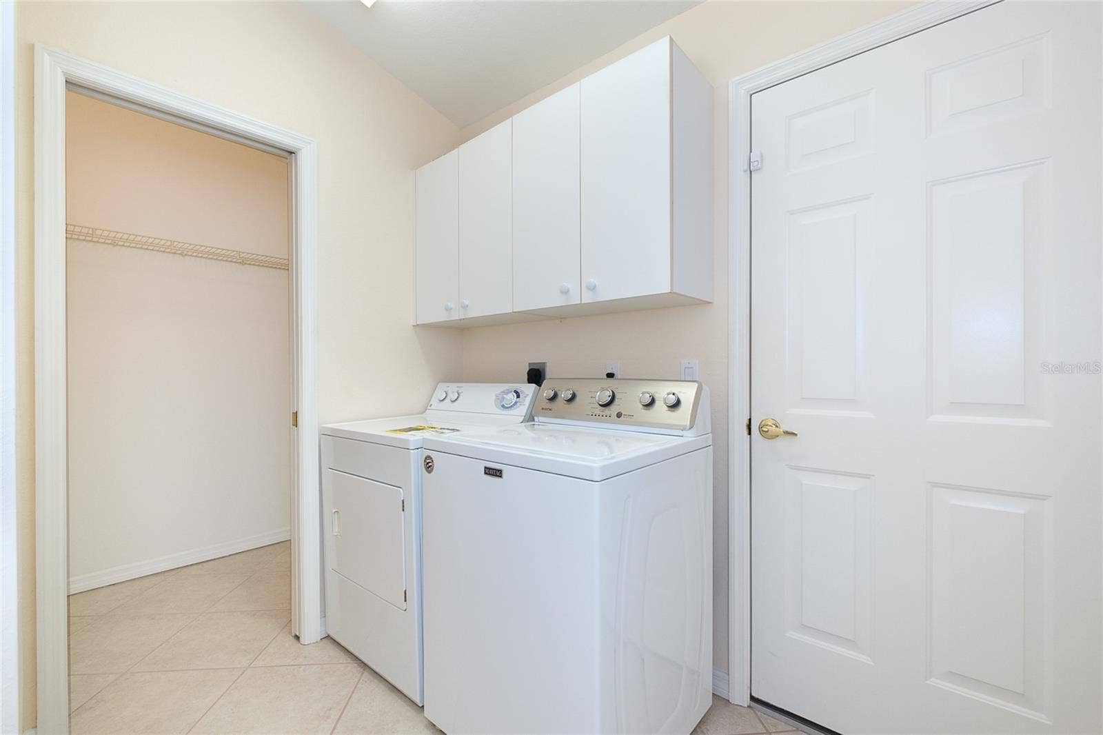 4057 FAIRWAY DRIVE, North Port, FL 34287 Washer/Dryer AND More Storage Space!
