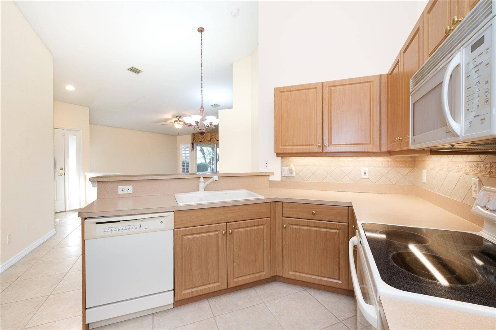 4057 FAIRWAY DRIVE, North Port, FL 34287 Great Kitchen Space