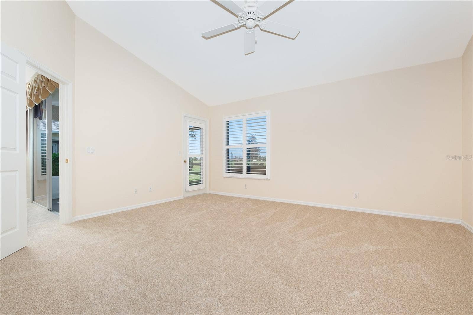 4057 FAIRWAY DRIVE, North Port, FL 34287 Upgraded Window Coverings