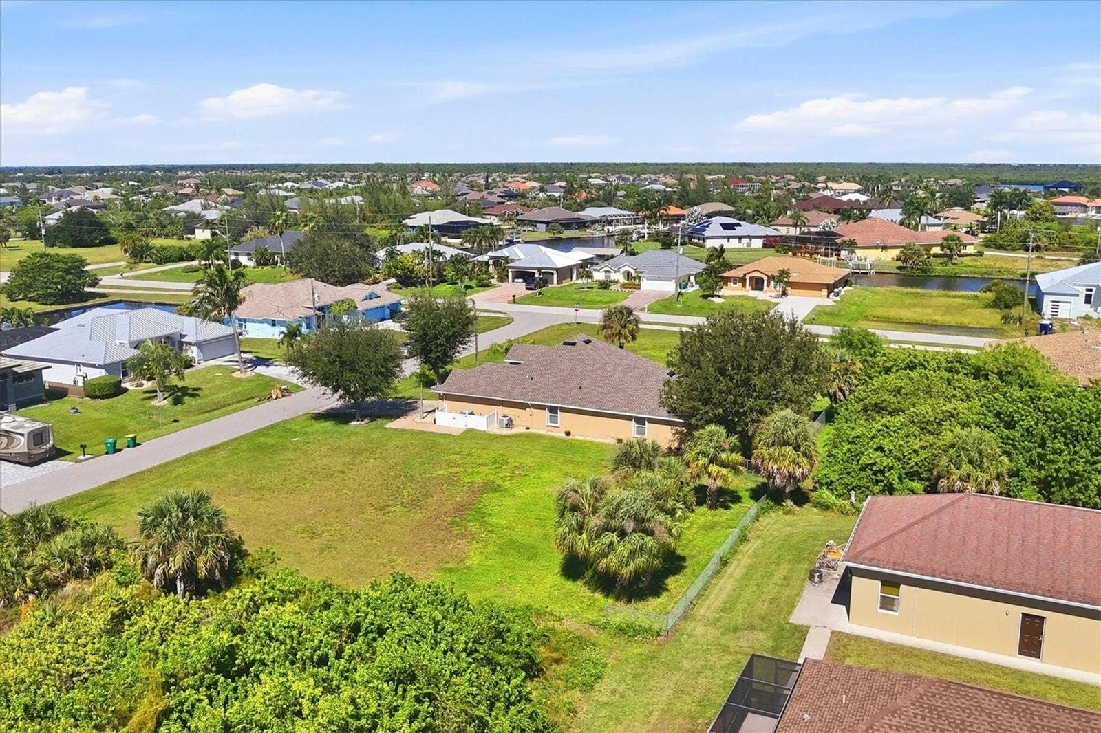 8069 BURWELL CIRCLE, Port Charlotte, FL 33981 8069 BURWELL CIRCLE, Port Charlotte, FL 33981