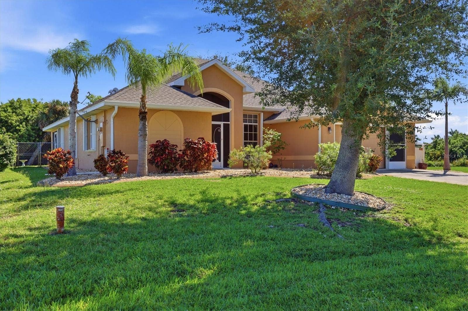 8069 BURWELL CIRCLE, Port Charlotte, FL 33981 8069 BURWELL CIRCLE, Port Charlotte, FL 33981