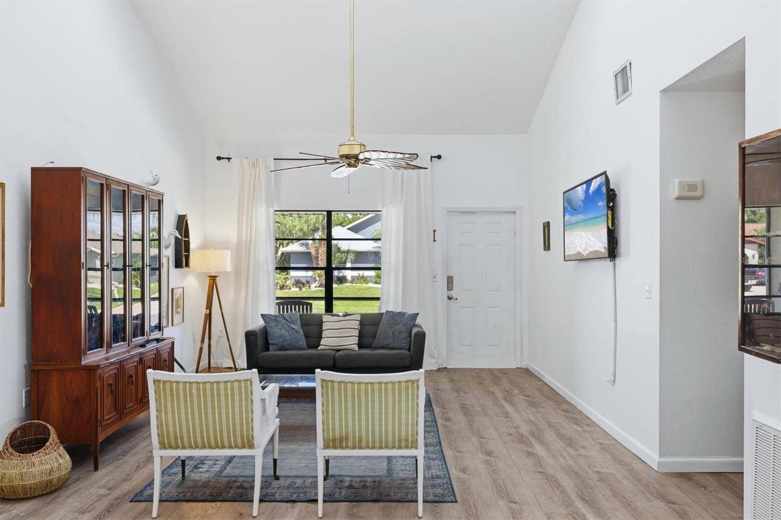 27 MARK TWAIN LANE, Rotonda West, FL 33947 27 MARK TWAIN LANE, Rotonda West, FL 33947