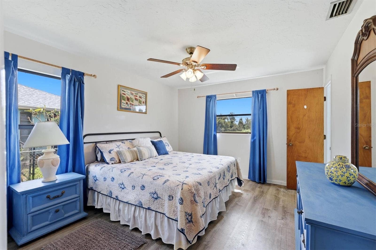 27 MARK TWAIN LANE, Rotonda West, FL 33947 27 MARK TWAIN LANE, Rotonda West, FL 33947