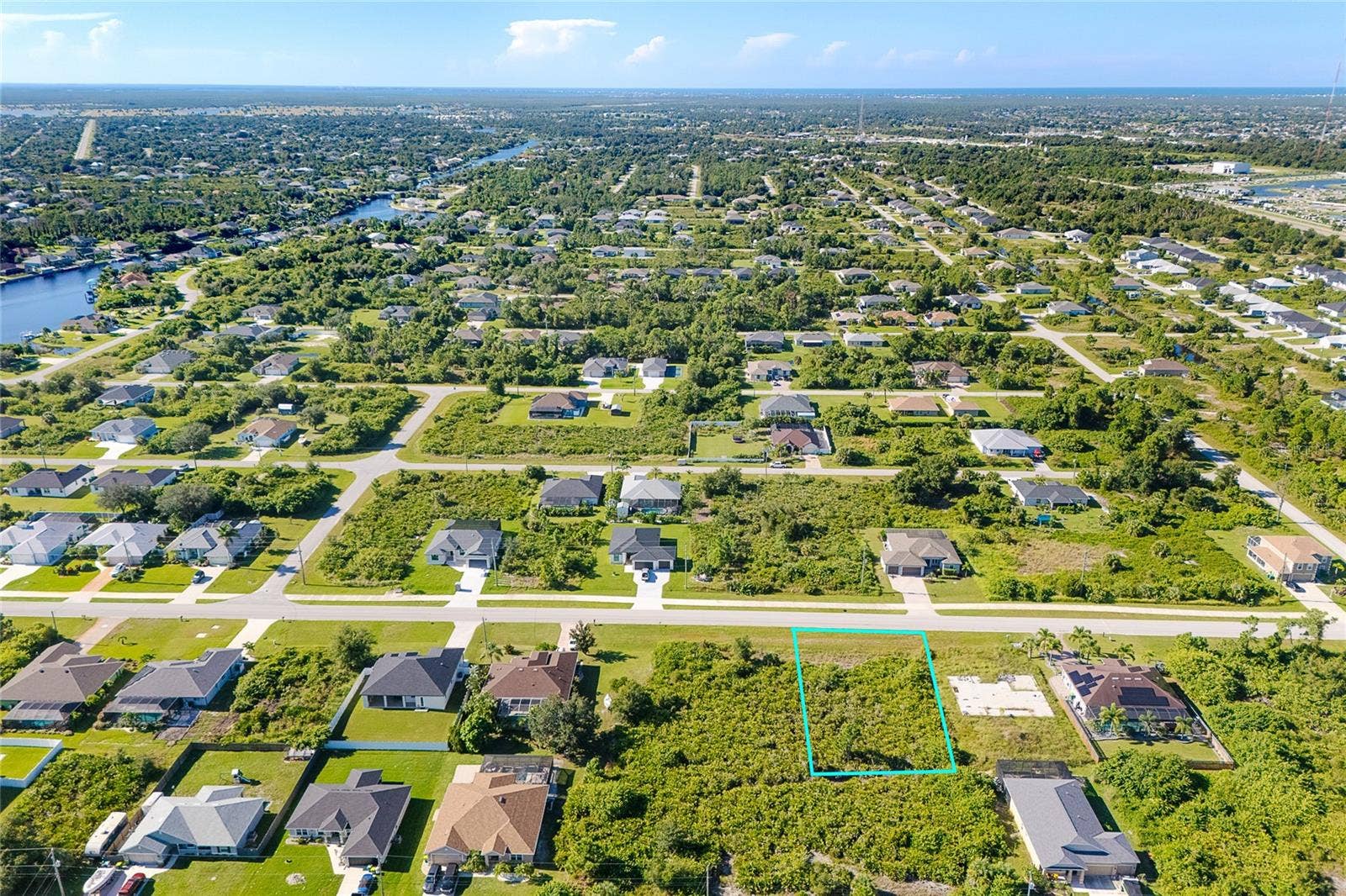 13422 INGRAHAM BOULEVARD, Port Charlotte, FL 33981 13422 INGRAHAM BOULEVARD, Port Charlotte, FL 33981
