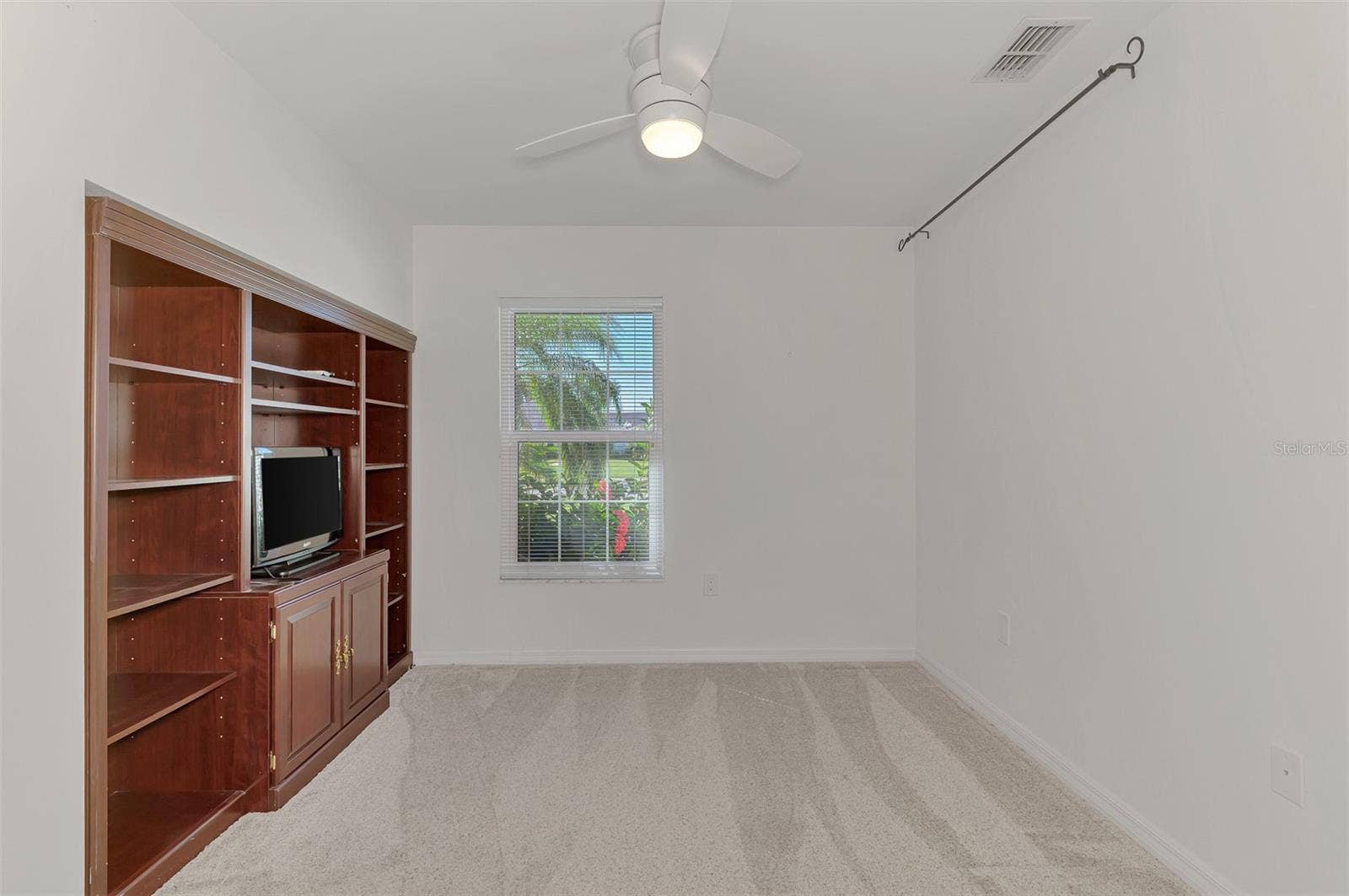 238 PARK FOREST BOULEVARD, #146, Englewood, FL 34223 Office
