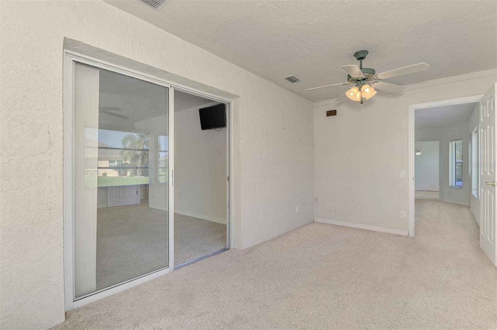 238 PARK FOREST BOULEVARD, #146, Englewood, FL 34223 Bonus Room Ceiling Fan and Private