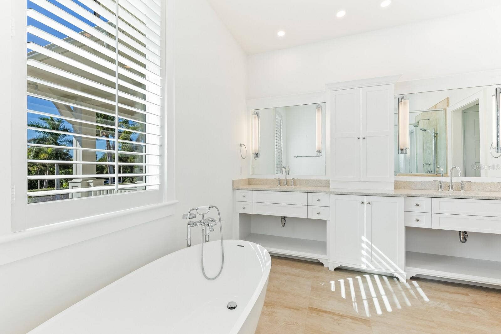 4070 LOOMIS AVENUE, Boca Grande, FL 33921 4070 LOOMIS AVENUE, Boca Grande, FL 33921
