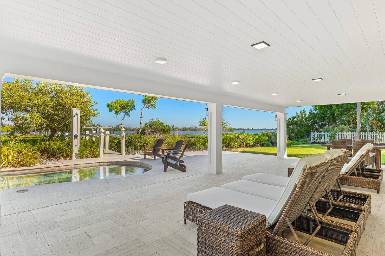 4070 LOOMIS AVENUE, Boca Grande, FL 33921 4070 LOOMIS AVENUE, Boca Grande, FL 33921