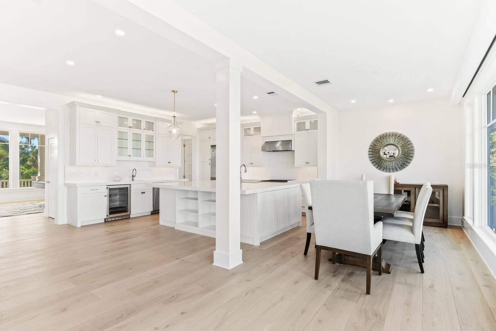 4070 LOOMIS AVENUE, Boca Grande, FL 33921 4070 LOOMIS AVENUE, Boca Grande, FL 33921