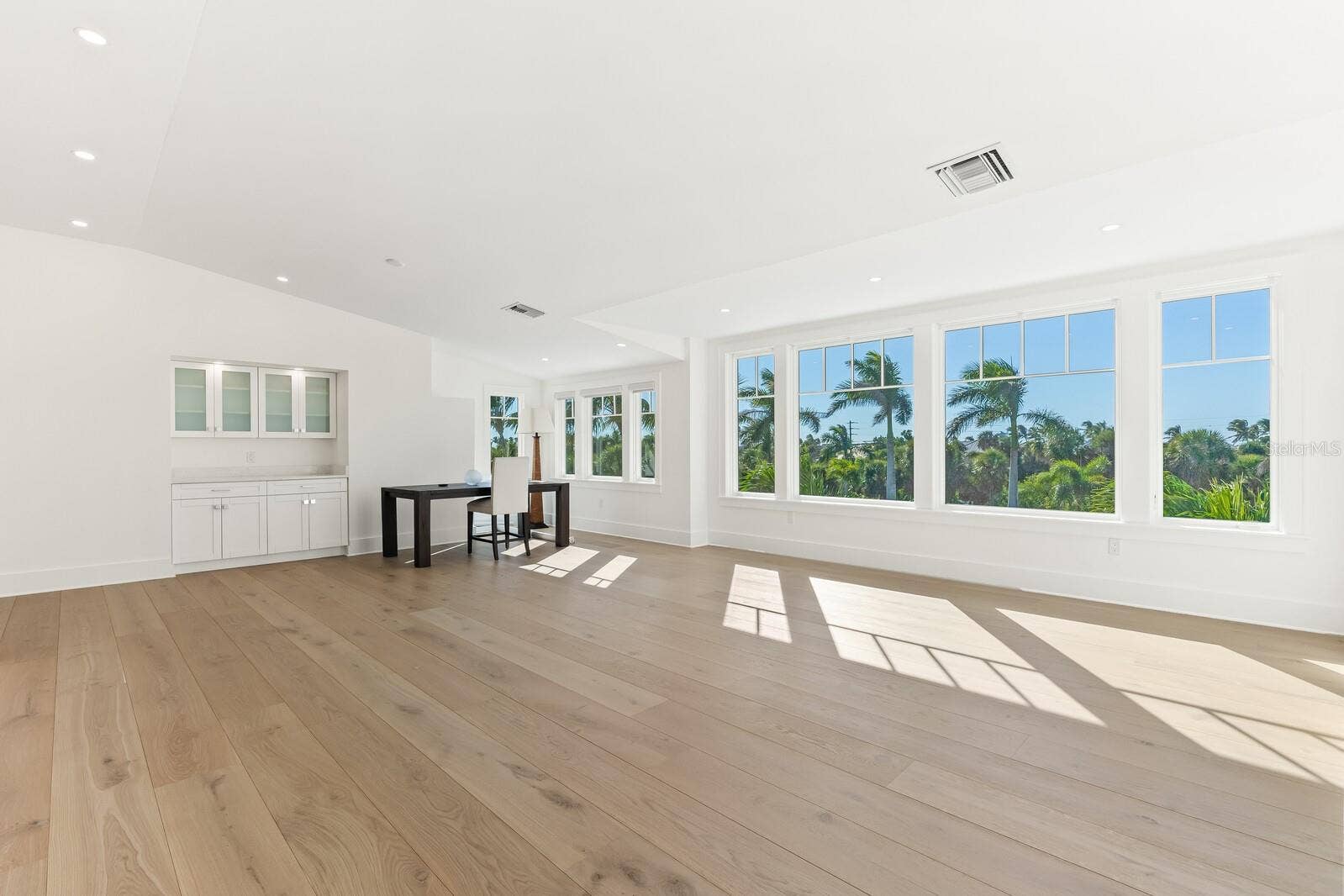 4070 LOOMIS AVENUE, Boca Grande, FL 33921 4070 LOOMIS AVENUE, Boca Grande, FL 33921