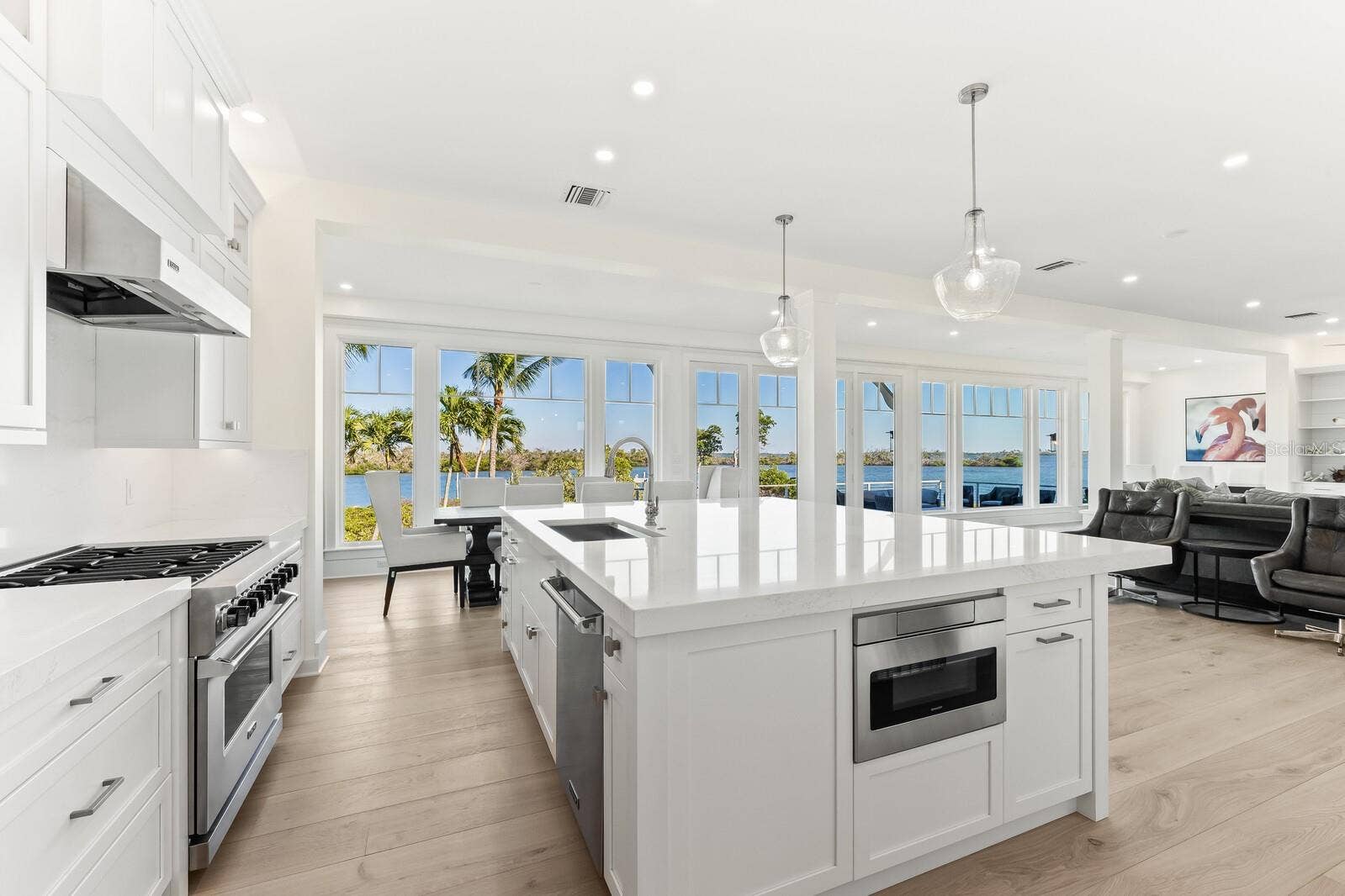 4070 LOOMIS AVENUE, Boca Grande, FL 33921 4070 LOOMIS AVENUE, Boca Grande, FL 33921