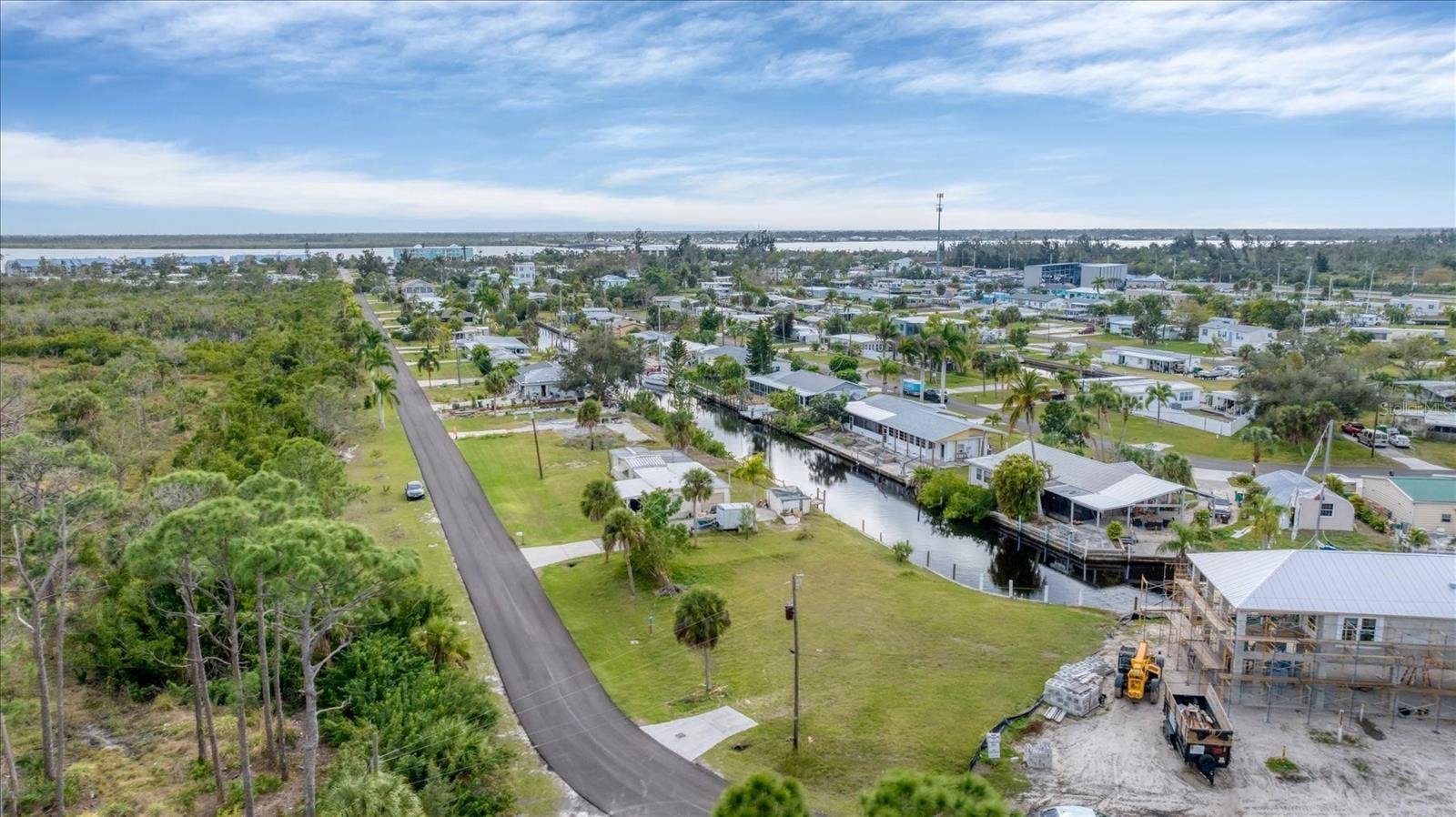 4203 HOLLIS AVENUE, Port Charlotte, FL 33953 4203 HOLLIS AVENUE, Port Charlotte, FL 33953