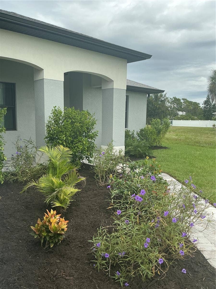 497 BOUNDARY BLVD, Rotonda West, FL 33947 497 BOUNDARY BLVD, Rotonda West, FL 33947