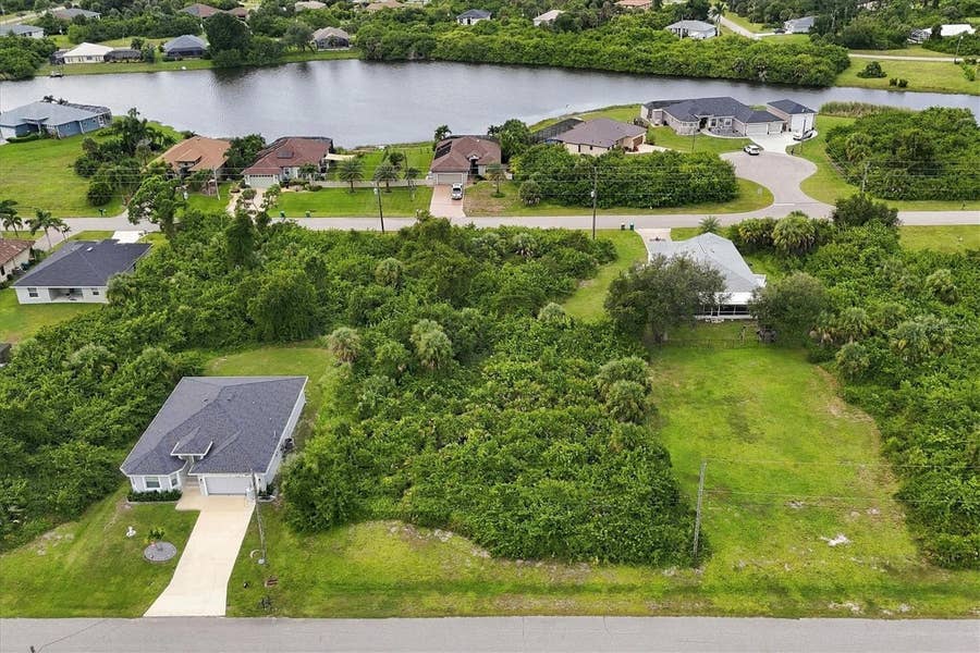 Property photo for 173 WRIGHT DRIVE, Rotonda West, FL