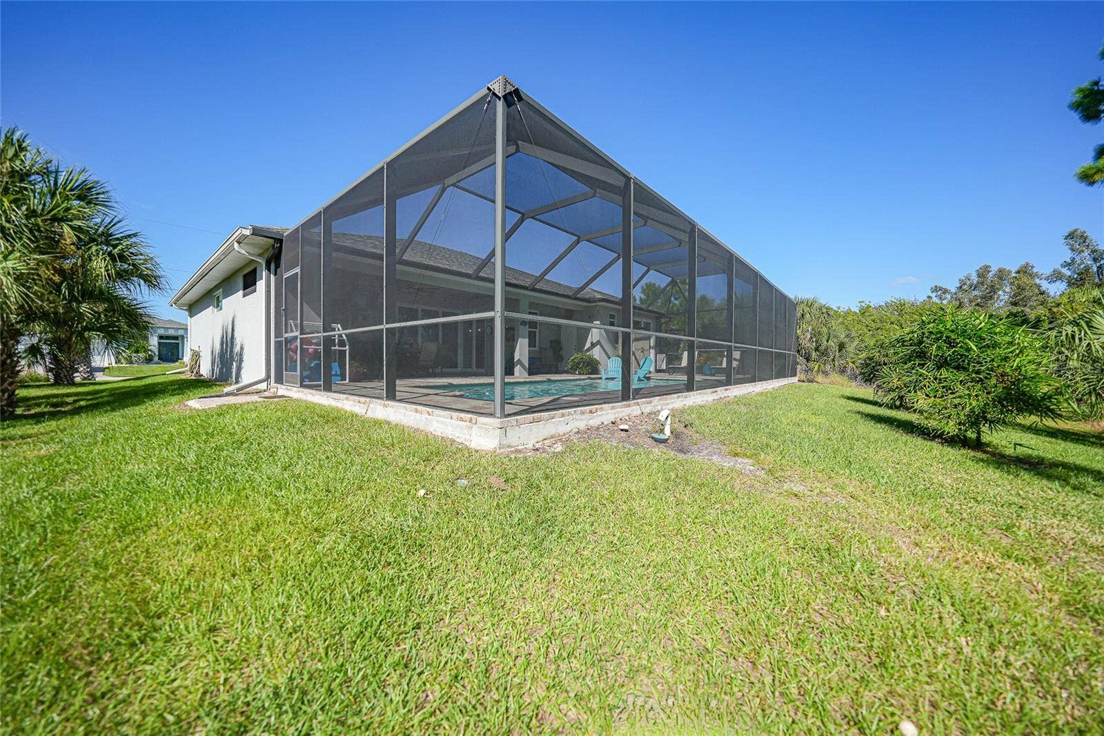 9566 SHELBURNE CIRCLE, Port Charlotte, FL 33981 9566 SHELBURNE CIRCLE, Port Charlotte, FL 33981