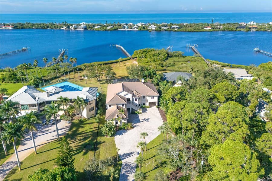 Property photo for 1930 BAYSHORE DRIVE, Englewood, FL