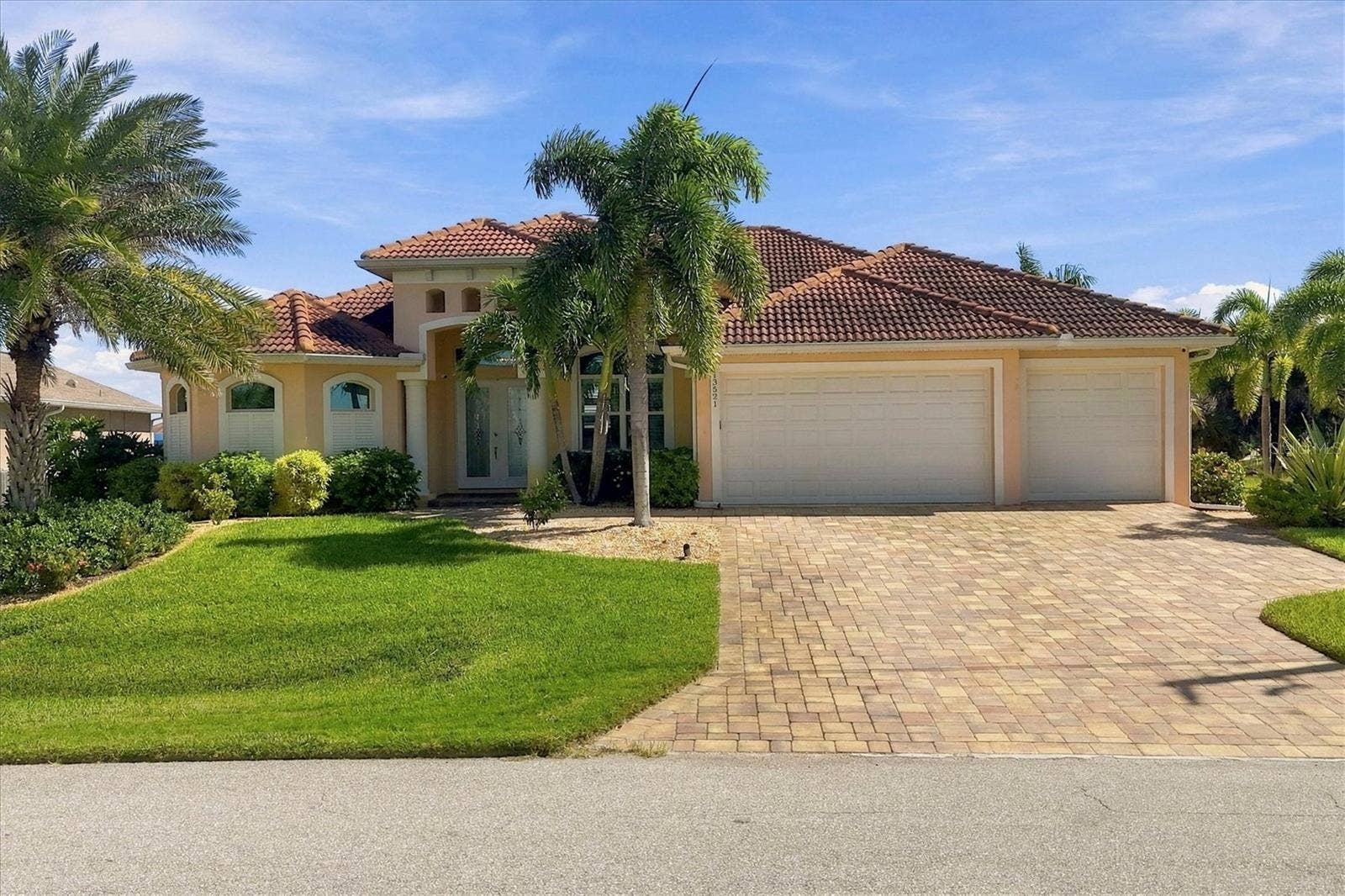 13521 BLAKE DRIVE, Port Charlotte, FL 33981
