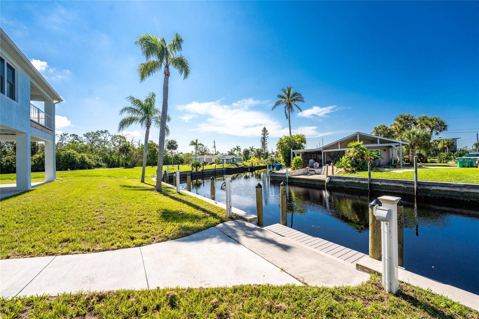 4199 HOLLIS AVENUE, Port Charlotte, FL 33953