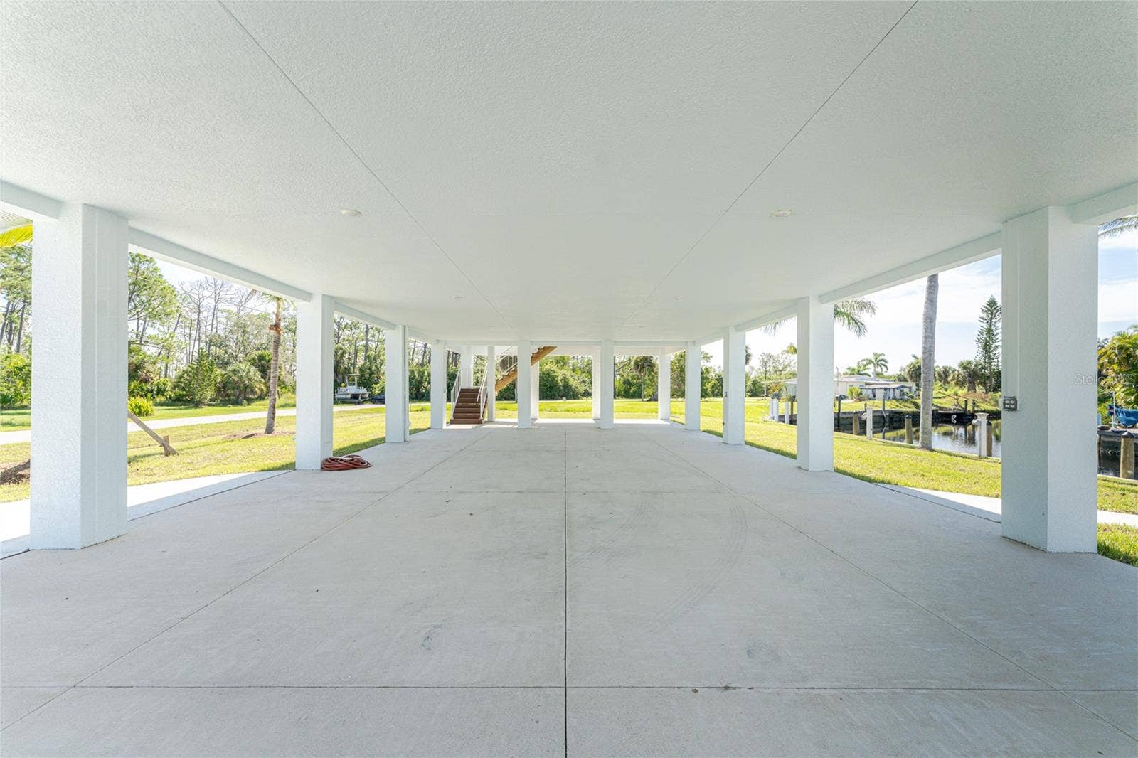 4199 HOLLIS AVENUE, Port Charlotte, FL 33953