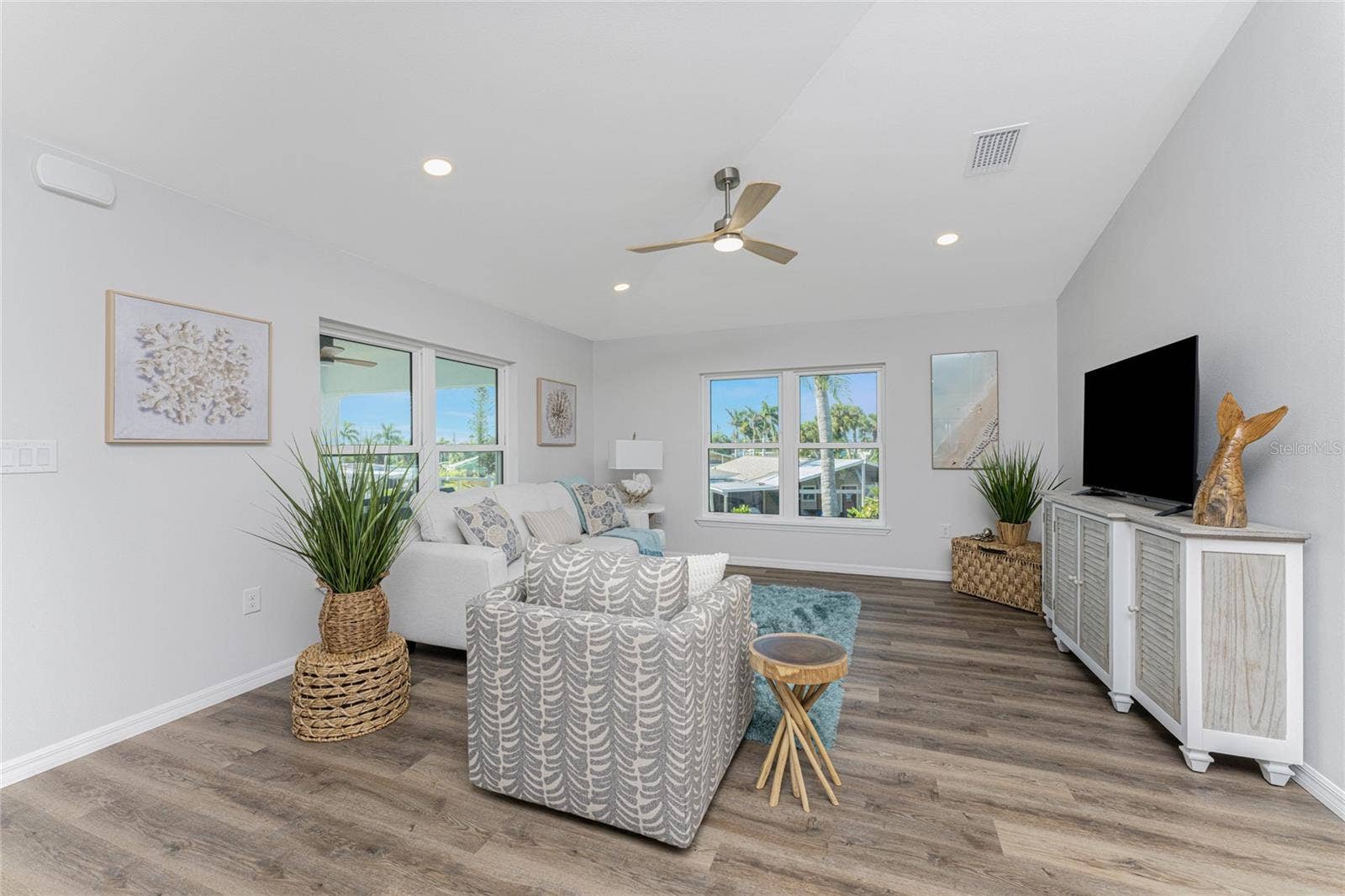 4199 HOLLIS AVENUE, Port Charlotte, FL 33953