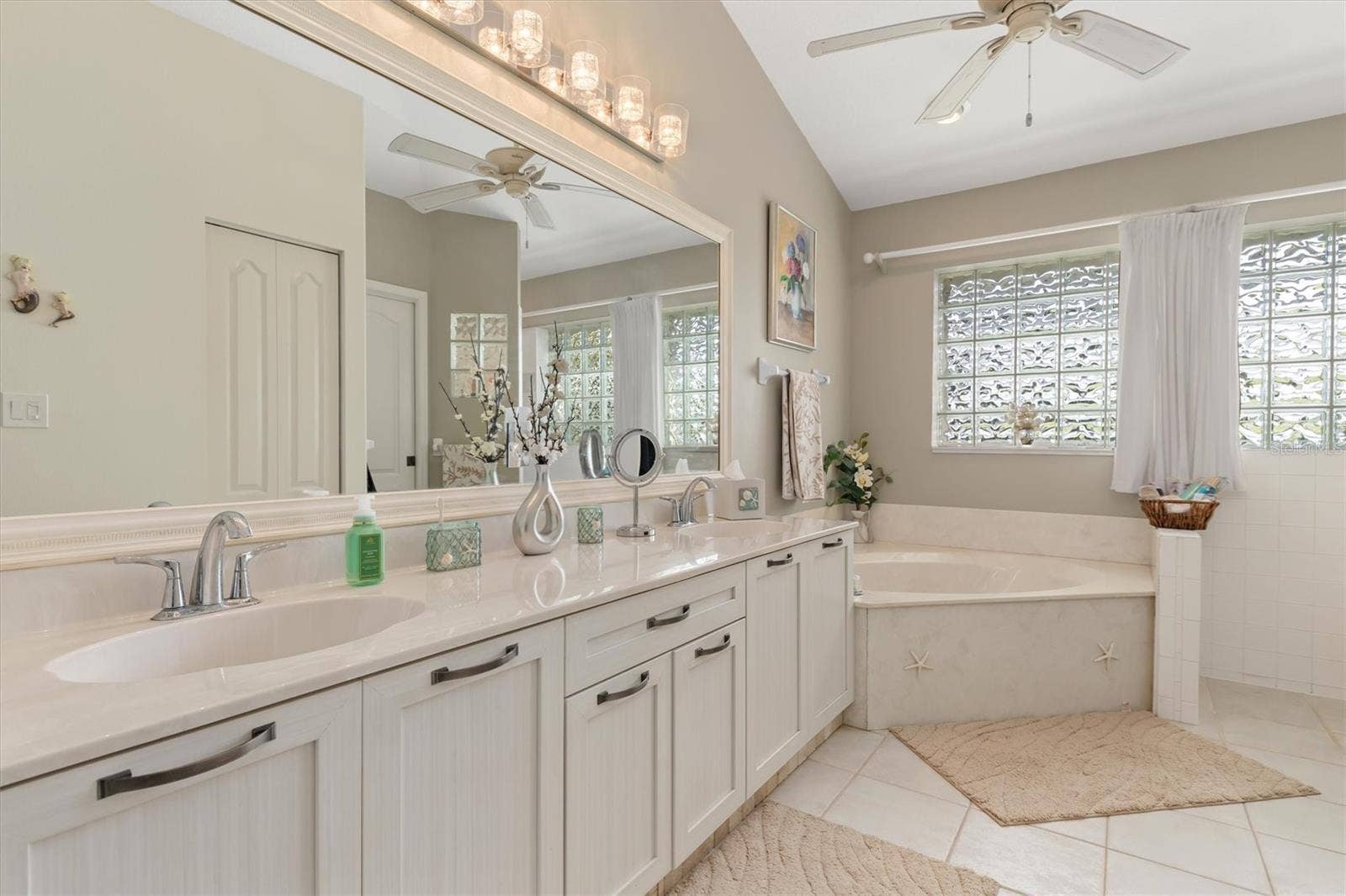 17 SPORTSMAN ROAD, Rotonda West, FL 33947 17 SPORTSMAN ROAD, Rotonda West, FL 33947