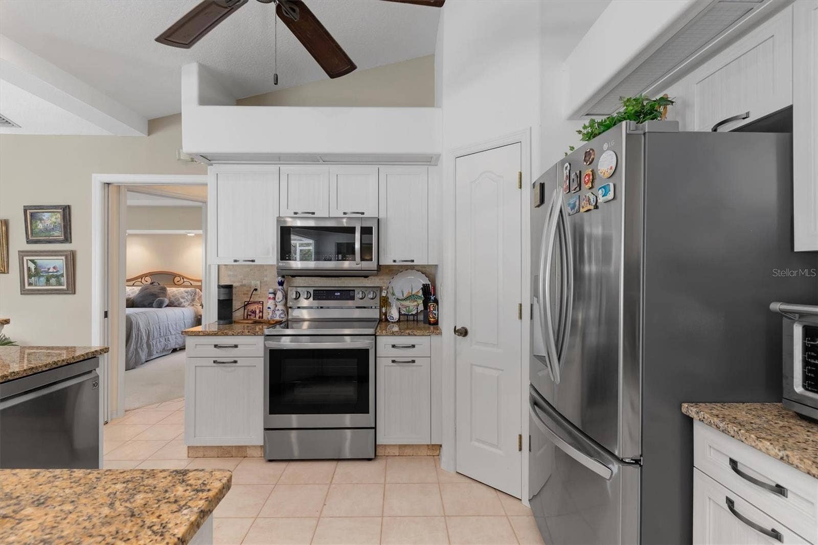 17 SPORTSMAN ROAD, Rotonda West, FL 33947 17 SPORTSMAN ROAD, Rotonda West, FL 33947